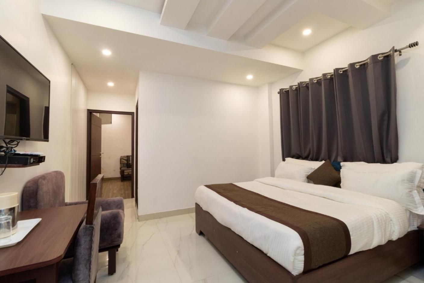 Hotel Park Royale Inn Mussoorie Habitación foto
