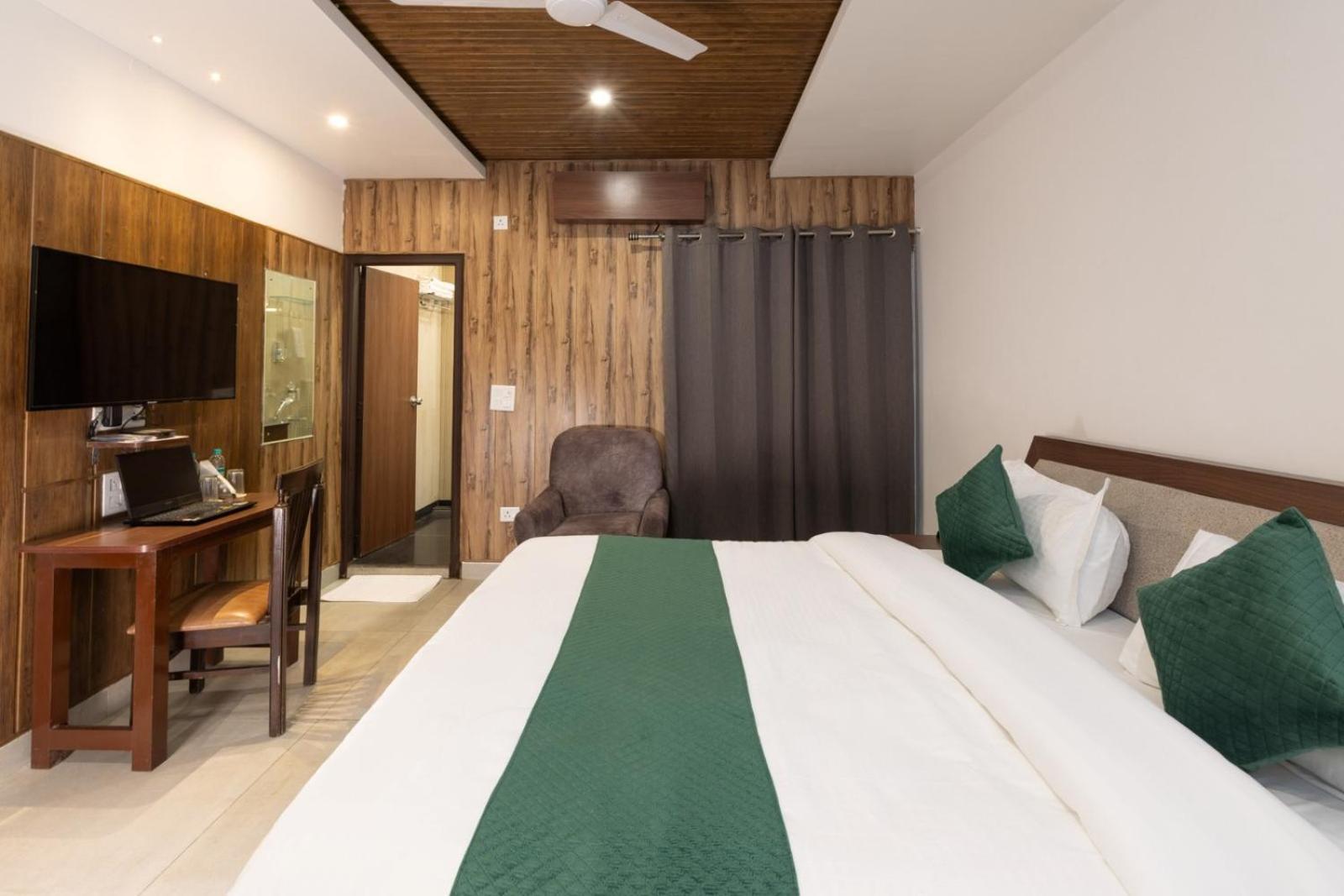 Hotel Park Royale Inn Mussoorie Habitación foto