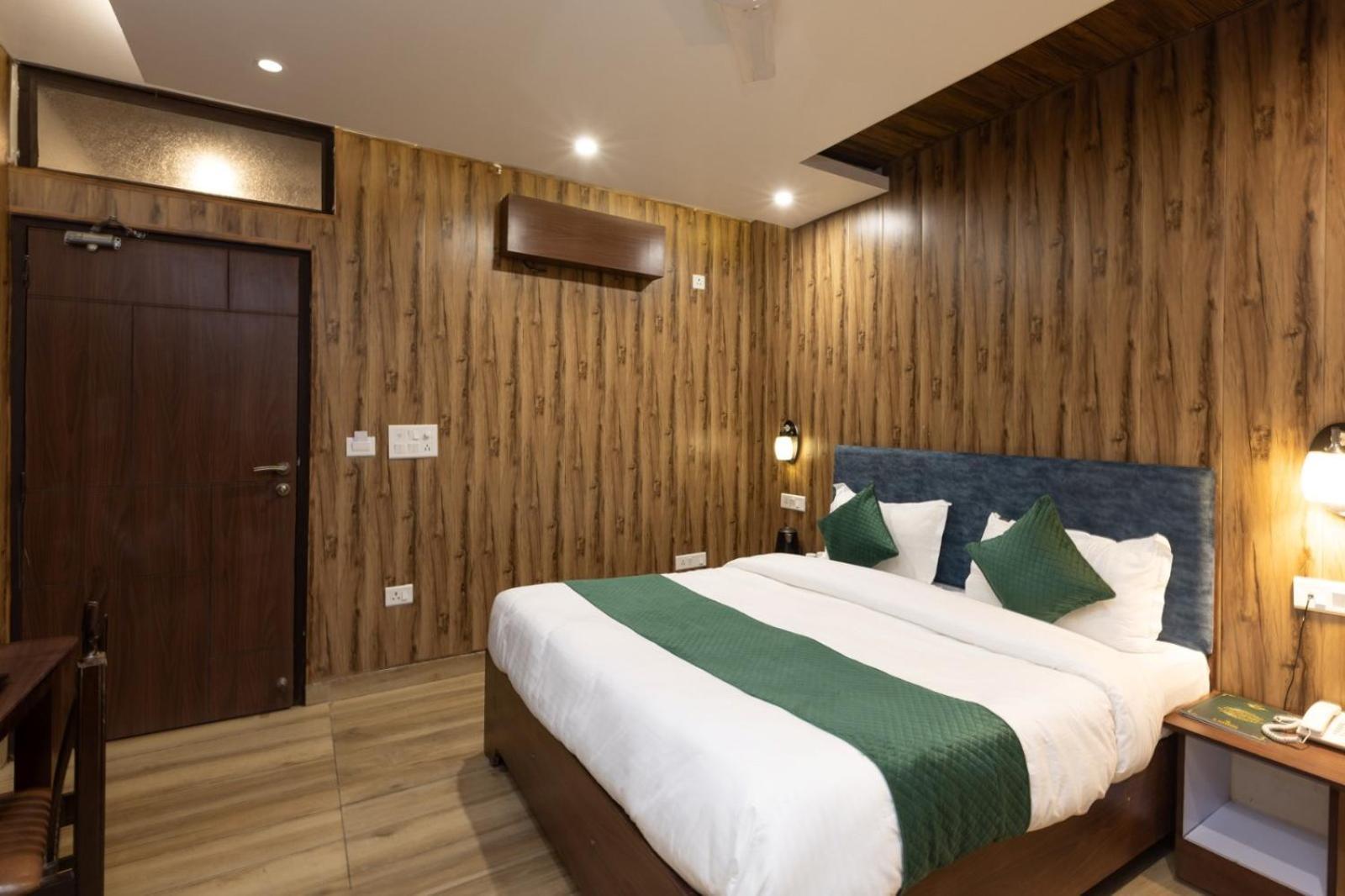 Hotel Park Royale Inn Mussoorie Habitación foto